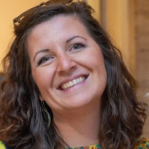 Meet your Posher, Posh